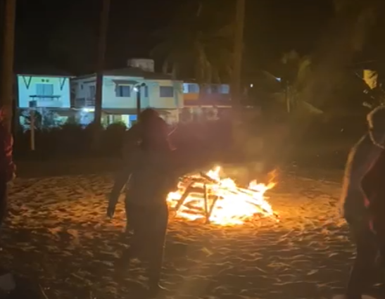 Uma Noite de Reflexões Espirituais à Beira da Fogueira: Experiência Única no CECRE, Ilhéus, Bahia